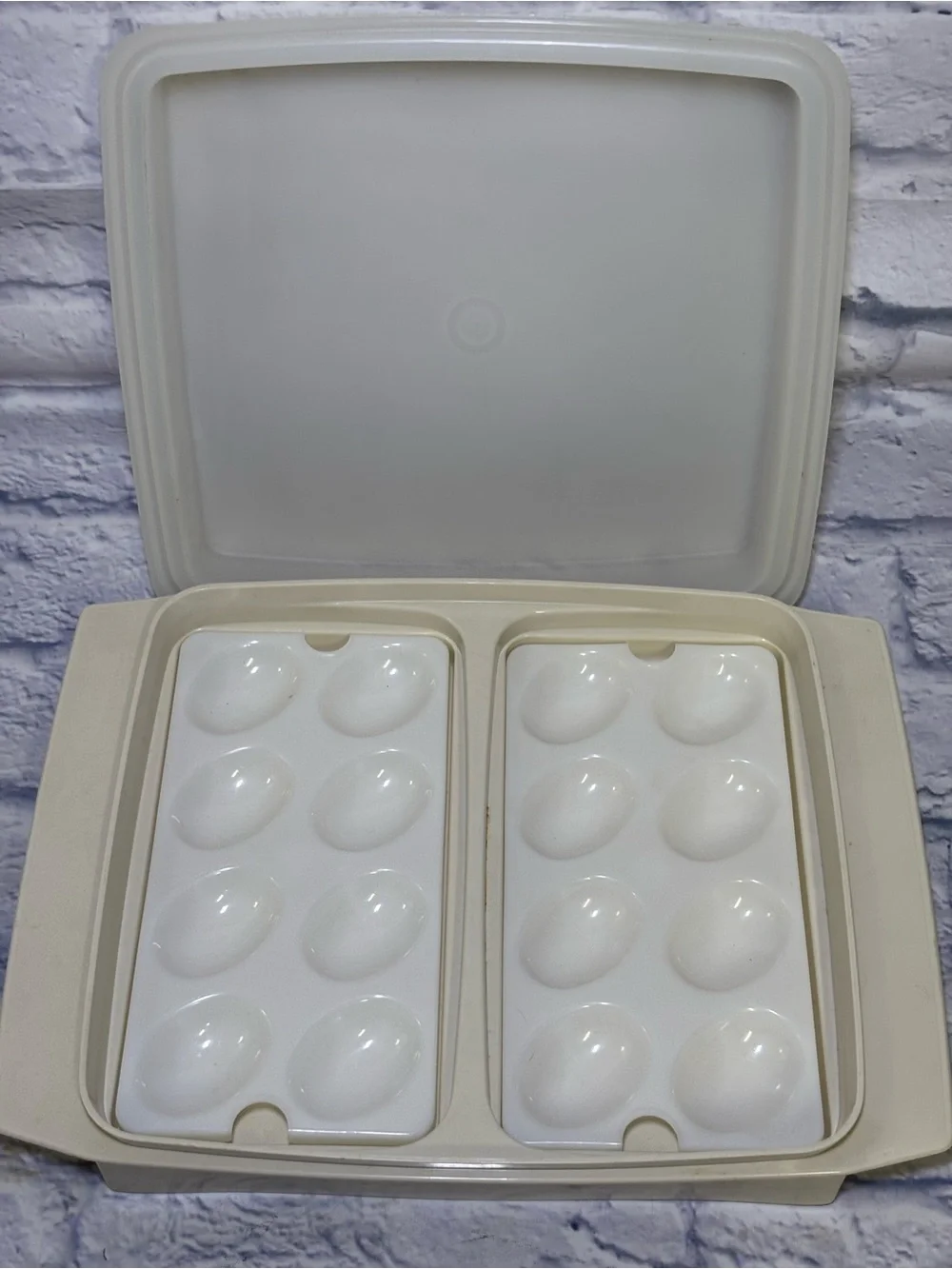 Tupperware 723-2 Egg Keeper Tray Almond 4 pieces as shown Vintage